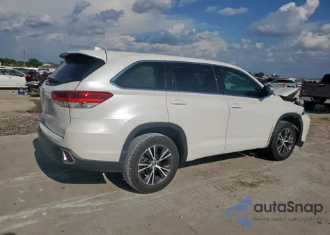 2018 Toyota Highlander Le from USA, damaged, VIN 5TDZZRFH9JS239950